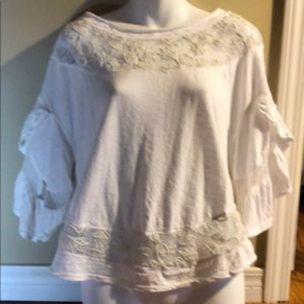 EUC Free People Lacy Cream/White Top - Size XS - Picture 2 of 4